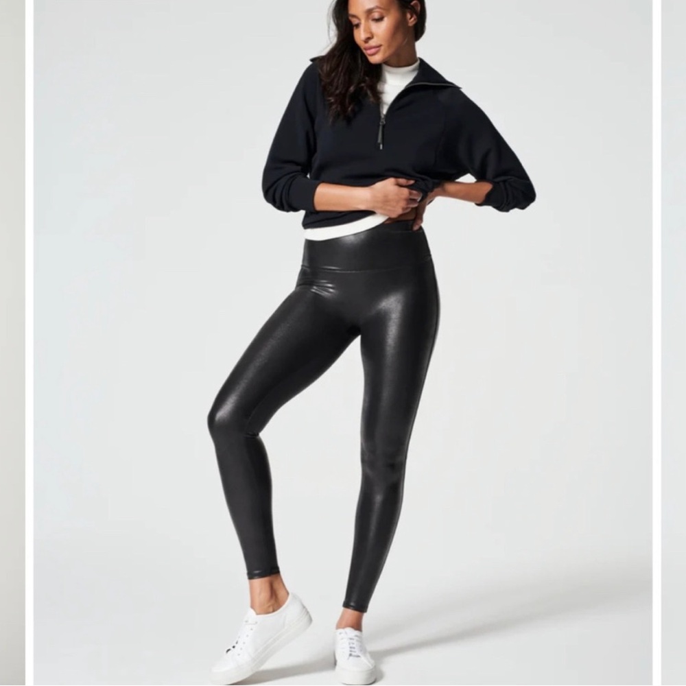 SPANX Faux Leather Leggings Black Size Medium Pants NEW